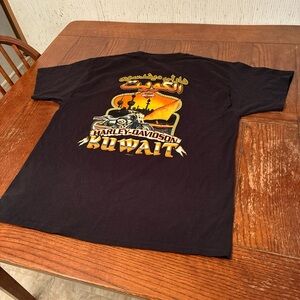 Harley Davidson T Shirt Men’s L Kuwait Black Short Sleeve 2009